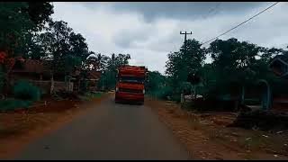 Story wa truk fuso keren dengan ledis cantik