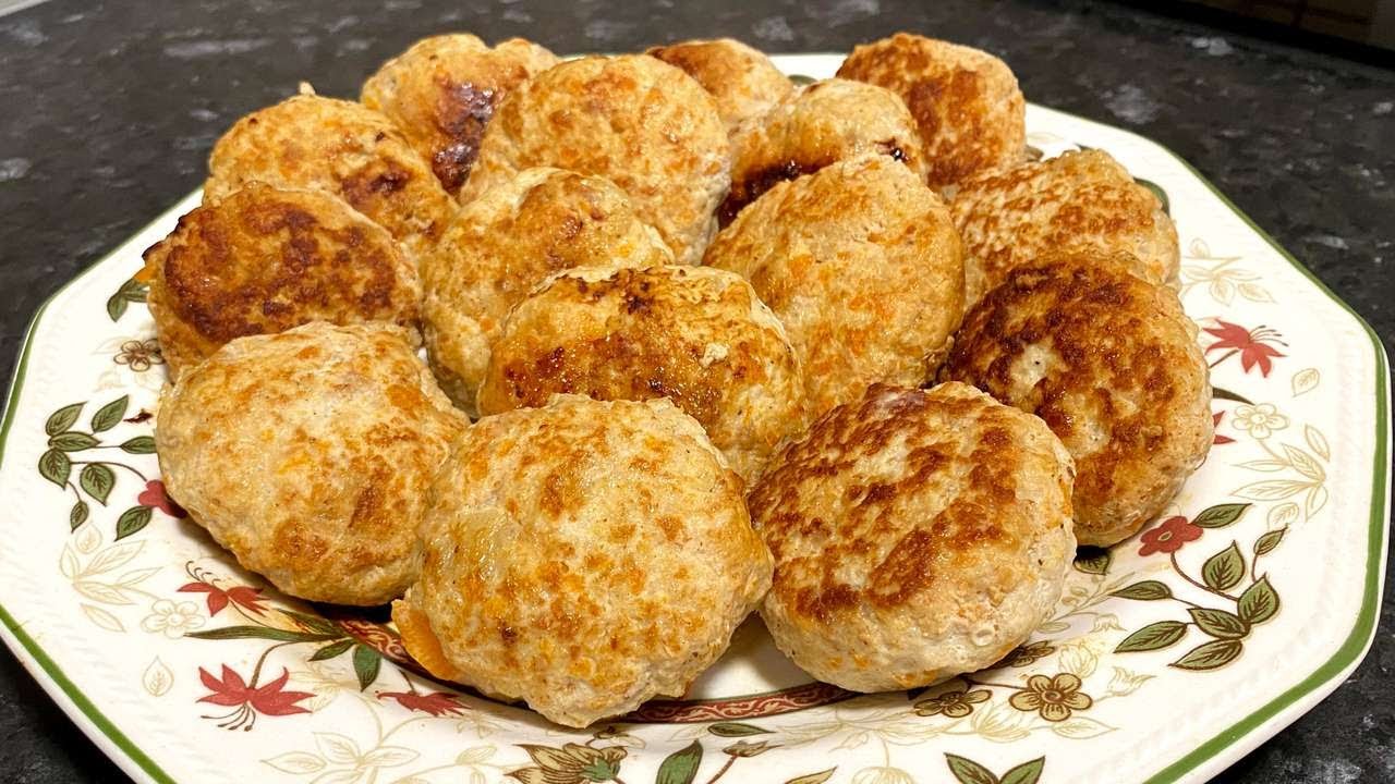 вкусные котлеты без хлеба. котлеты без фарша. круглые котлеты без риса. котлеты с хлебом и фаршем. котлеты из фарша без хлеба.
