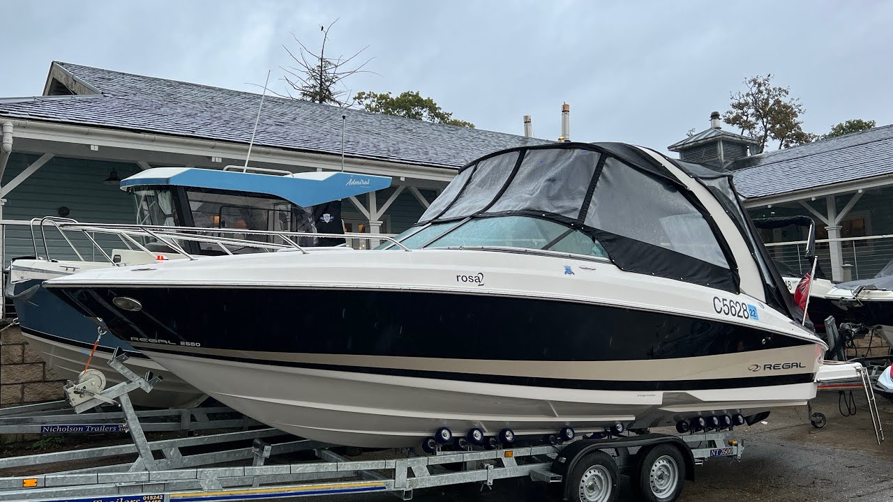 2010 Regal 2550 £45,995. The 25ft bling king 👑