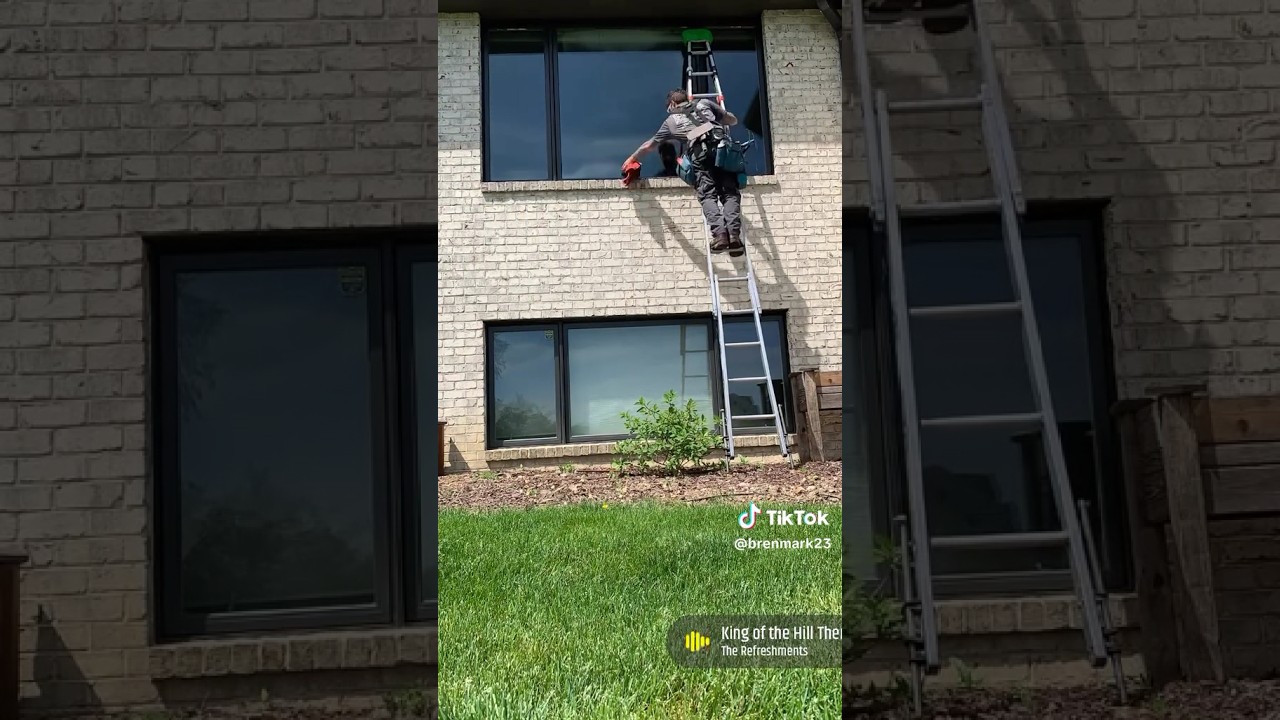 Tyler working hard on a residential window cleaning! ☀️🪟