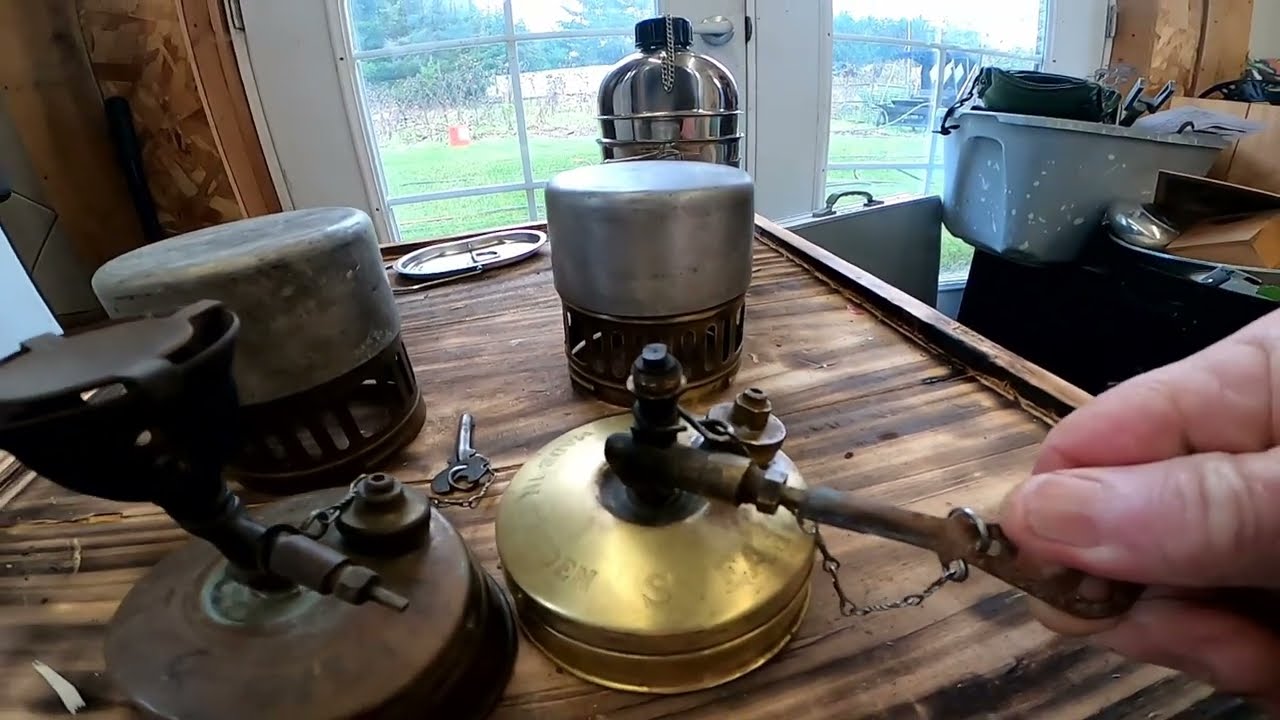 Svea 123 and the 123R camp stove