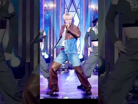KAI(카이)-"Rover" Dance Performance [Mirrored]