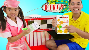 Emma Pretend Play as Waitress w/ Diner Restaurant Food Kitchen Kids Toys