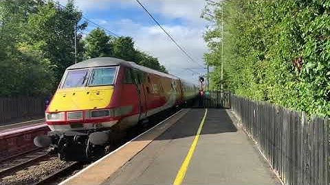 *Loud* Huge LNER DVT Tone through Cramlington