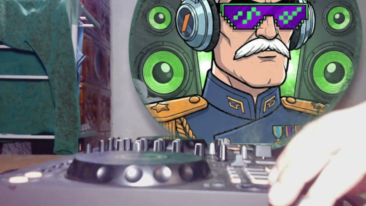 Guarda Uncle's Basement Lab - Liquid DNB Experience Part IV su YouTube Guarda Uncle's Basement Lab - Liquid DNB Experience Part IV su YouTube