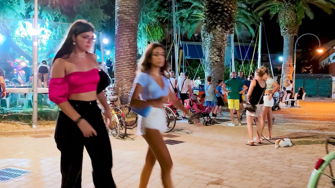 LIGHT NIGT IN SAN BENEDETTO del Tronto. Italy - 4k Walking Tour around the City - Travel Guide