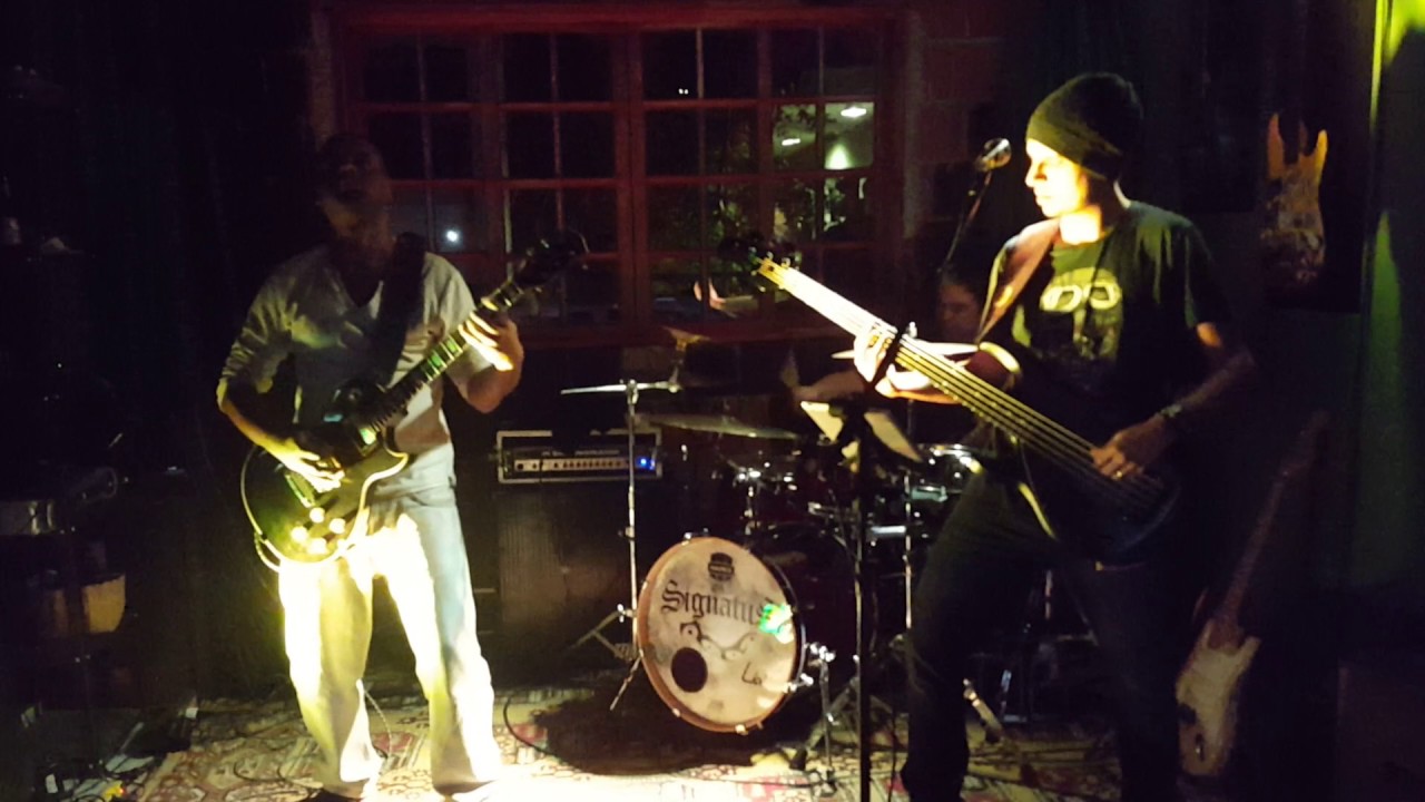 Signatus - Mistreated (Coruja's Pub Jul-2017)