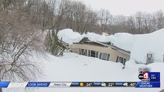 Rehab roof collapses under snow