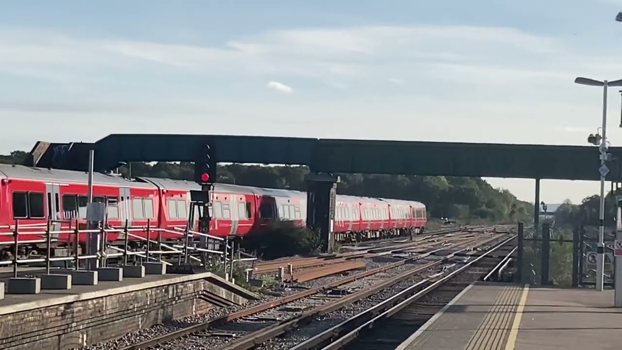 Class 387 Gatwick express￼
