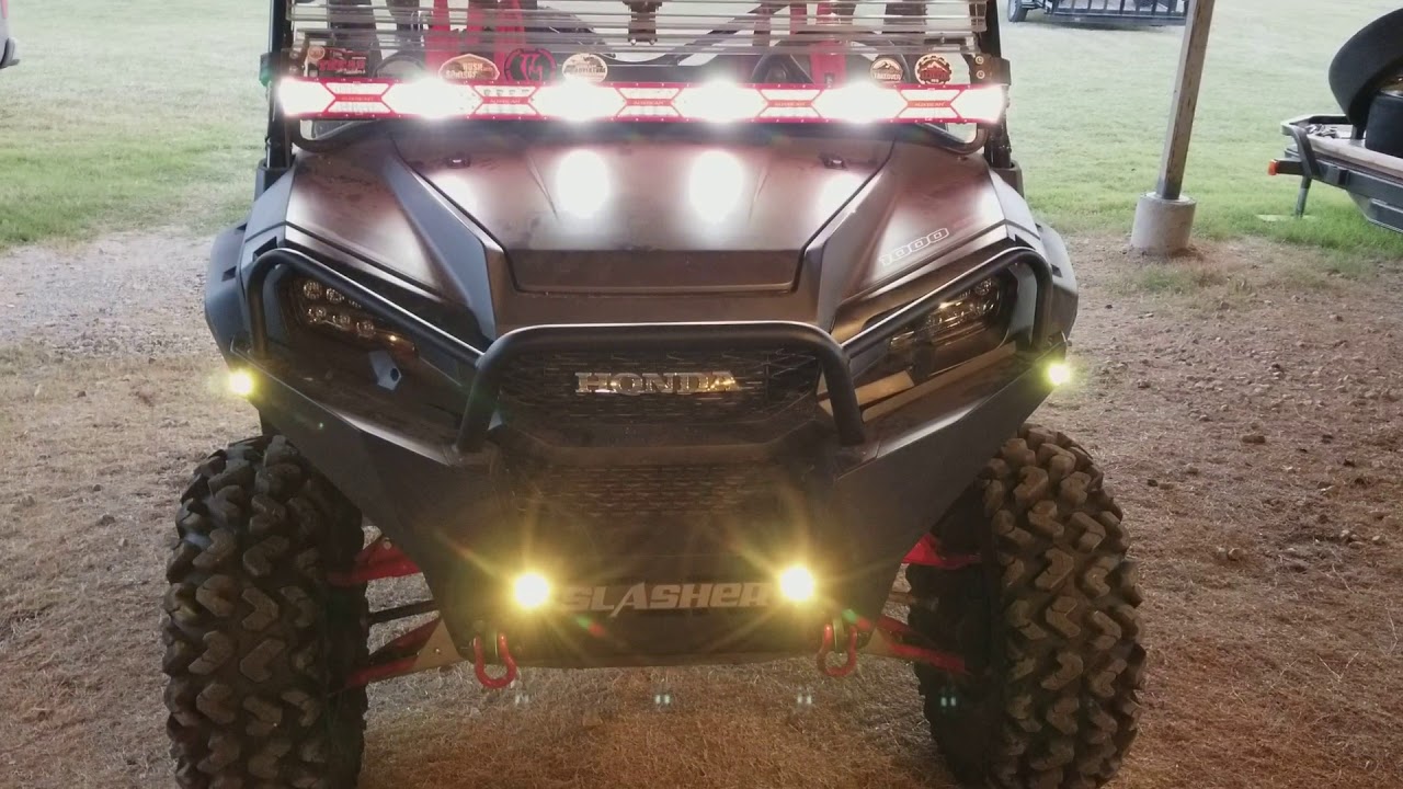 FX Whips and Rock Lites walk around daytime