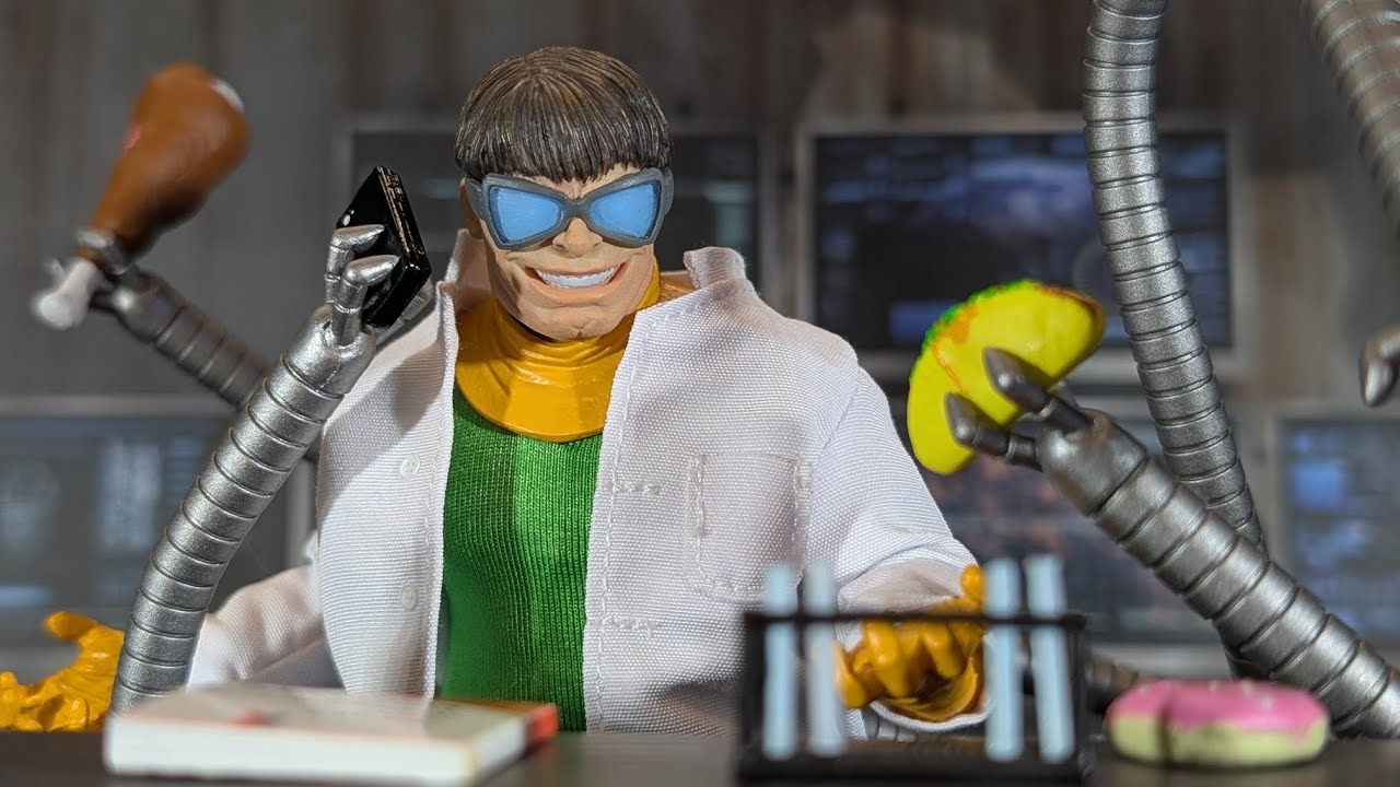 アメコミ mezco one:12collective doctor octopus One:12 Collective Doctor Octopus | Mezco Toyz