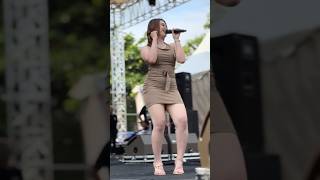 Camelia  Anggitadhita  Dangdut Planet Musik Pekalongan dangdut  dangdutkoplo viral cbi