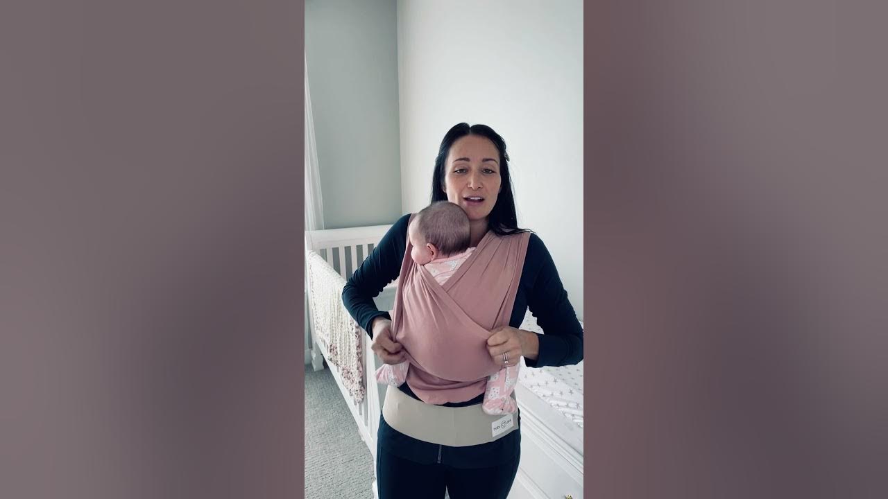 BabyDink Newborn Baby Carrier Real Mum Lindsey Demonstrates popping baby into her carrier