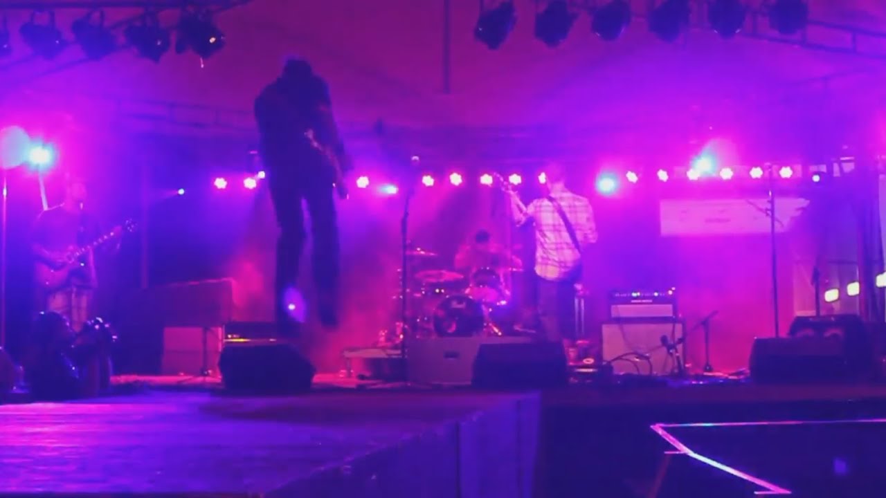 Plain as Ghosts - Monday Morning Quarterback (Live)