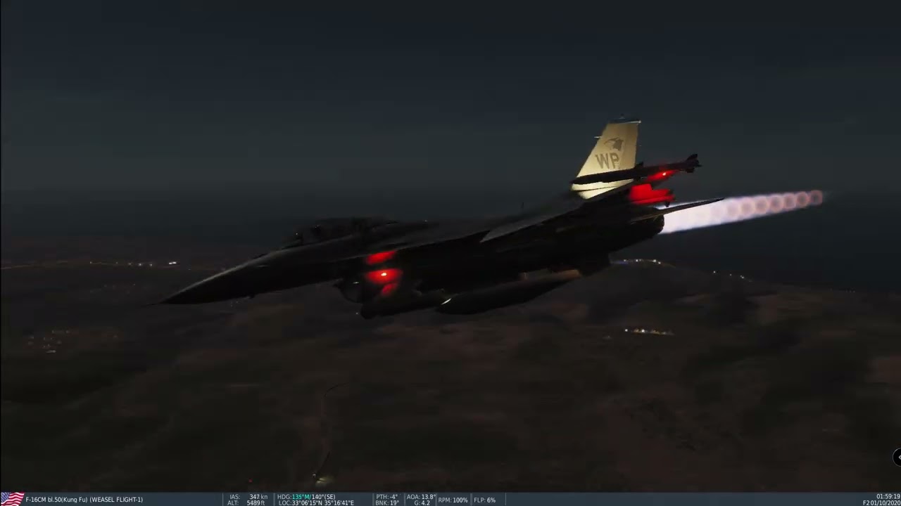 F-16 DCS Clusters, strafing and refueling with less then 100#