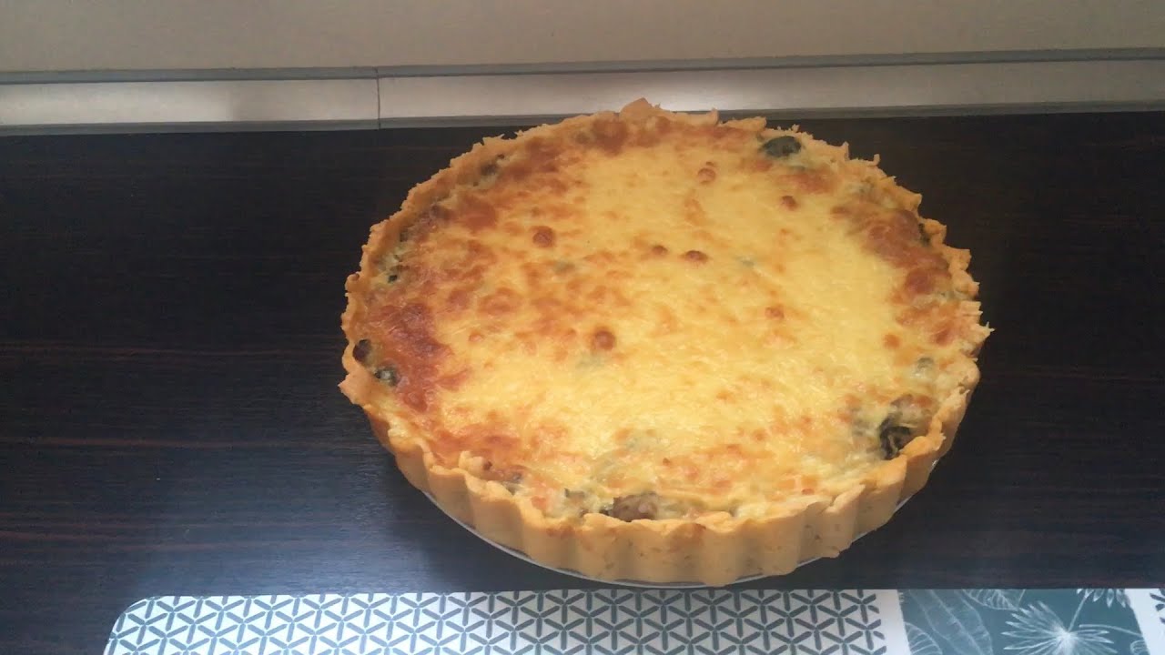 Quiche épinards et viande hachée - YouTube