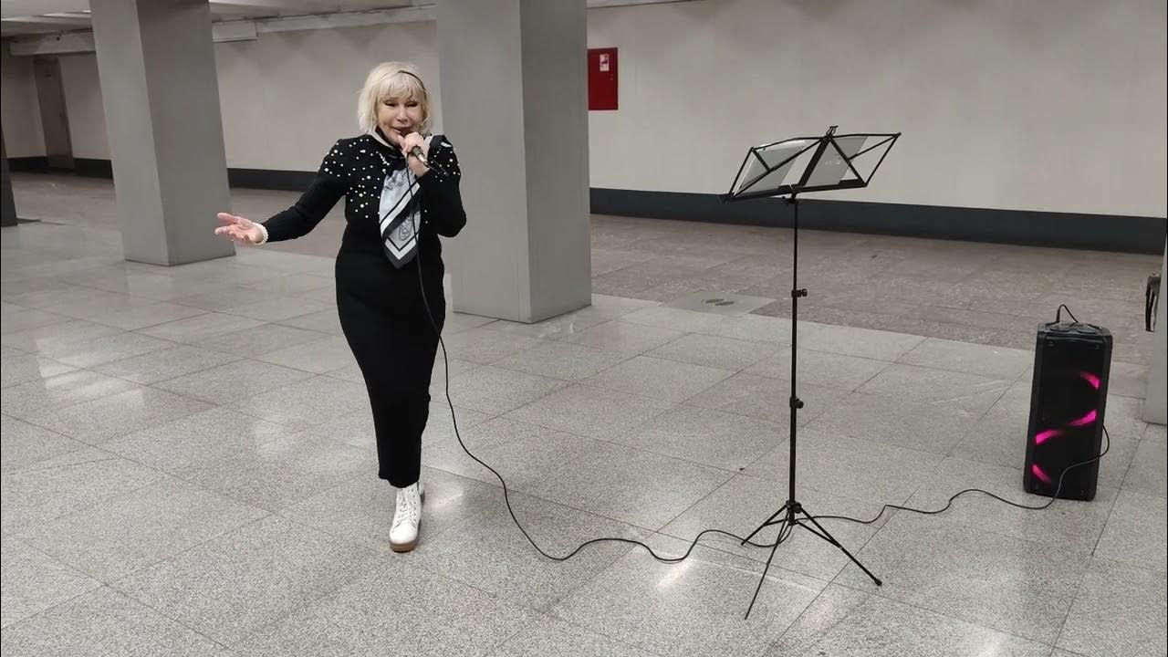 Какую песню спеть на сцене. Какую песню спеть на сцене