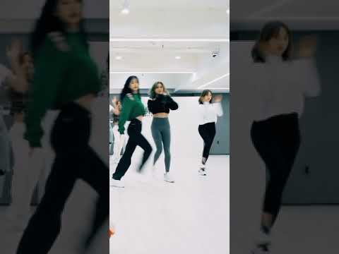 [DANCE PRACTICE] (WJSN) - UNNATURAL Fixed Cam Ver. | Mirrored - Dayoung Focus