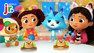 Doggy in the Dollhouse?! 🐶 Gabby's Dollhouse | Netflix Jr