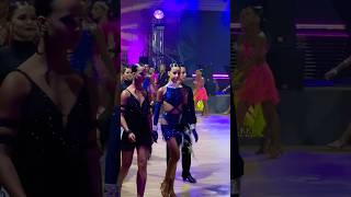 🔥🔥😍😍 #kpop #dance #踊ってみた #社交ダンサー #dancer #踊れオーケストラ #video #ダンスラ #shorts Life•is•a•dance