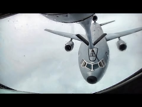 USAF Aerial Refueling During Valiant Shield 2018