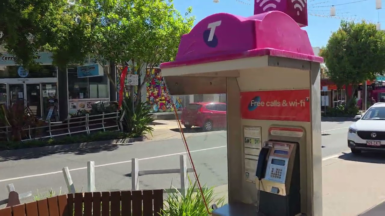 4K, Walk Along the main street  in Caloundra, Bulcock Street