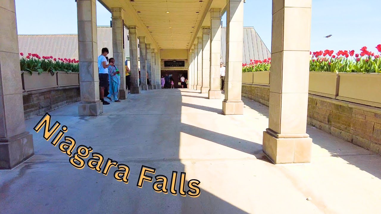 Walk from the Queen Victoria Place to the Niagara Parkway Pedestrian Bridge Overpass (May 2022)