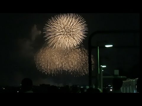 調布市花火大会15 京王よみうりランド駅 1 Youtube