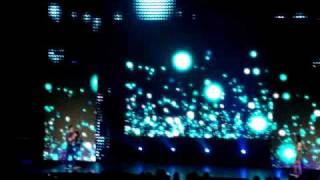 Defying Gravity ~ Chris Colfer and Lea Michele (Glee Live!)