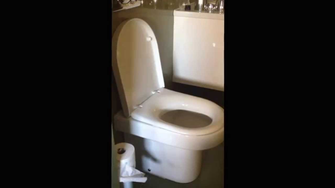 Spy Cam Women Toilet