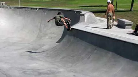 Kawika Mcelroy skateboarding at MLK park in Oceans...