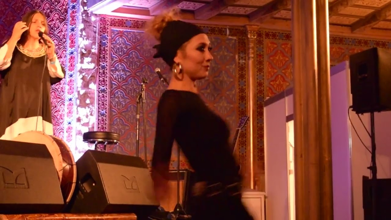 Palya Bea & Rhea - Live