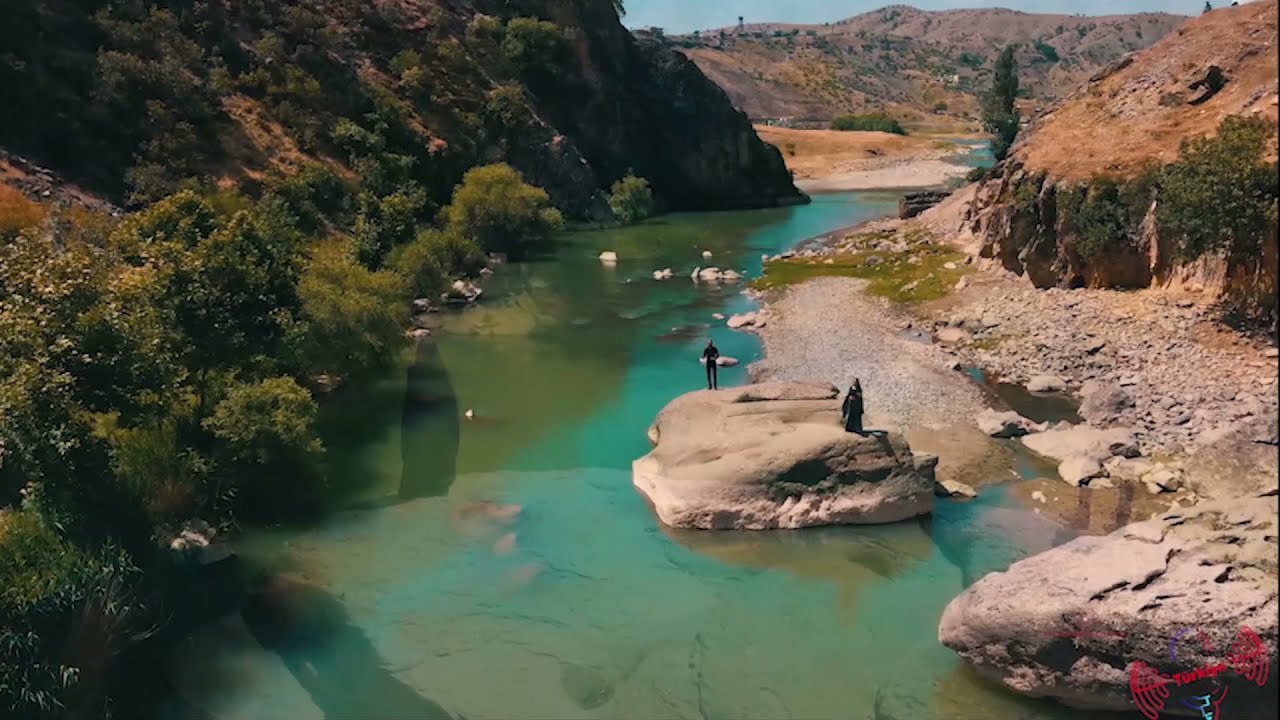 Siirt’ten Nar Gelir-Yastığı Kuş Tüyünden(Öğretmenler Çocuklar İçin Söylüyor)