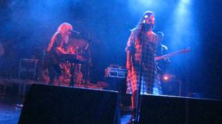 Austra - Shoot The Water - Live in Vienna, Arena, 28 May 2012