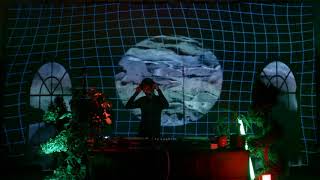Chromesthesia invites caLLy [CRMST001]