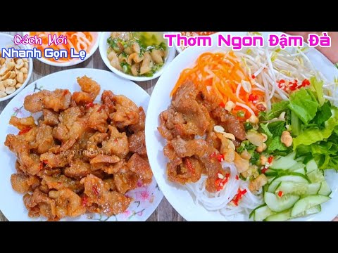 Video BÚN THỊT XÀO .Cách Ướp Thịt Mềm Thơm Ngon Như Thịt... - youtube