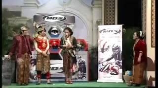 Download Lagu OVJ Road Show Solo - Sule Kalahkan Nunung di Solo Idol 2012 -  By areinma MP3