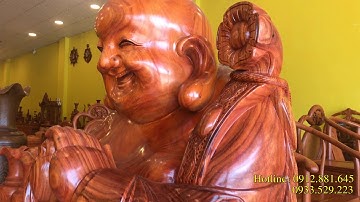 Tượng Phật Di Lặc chúc phúc gỗ hương.