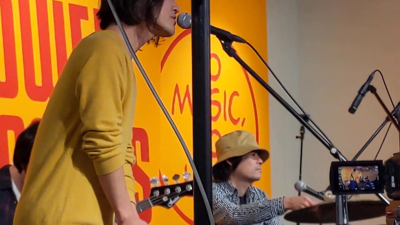 闇をひとつまみ