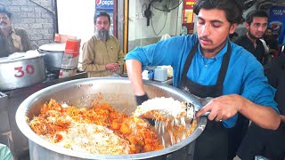 Muslim Style Chicken Biryani Masala | NonStop Chicken Degi Masala Selling @KhandaniStreetFood