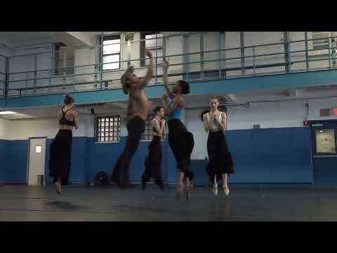 Company Rehearsal: The Preacher and his Followers