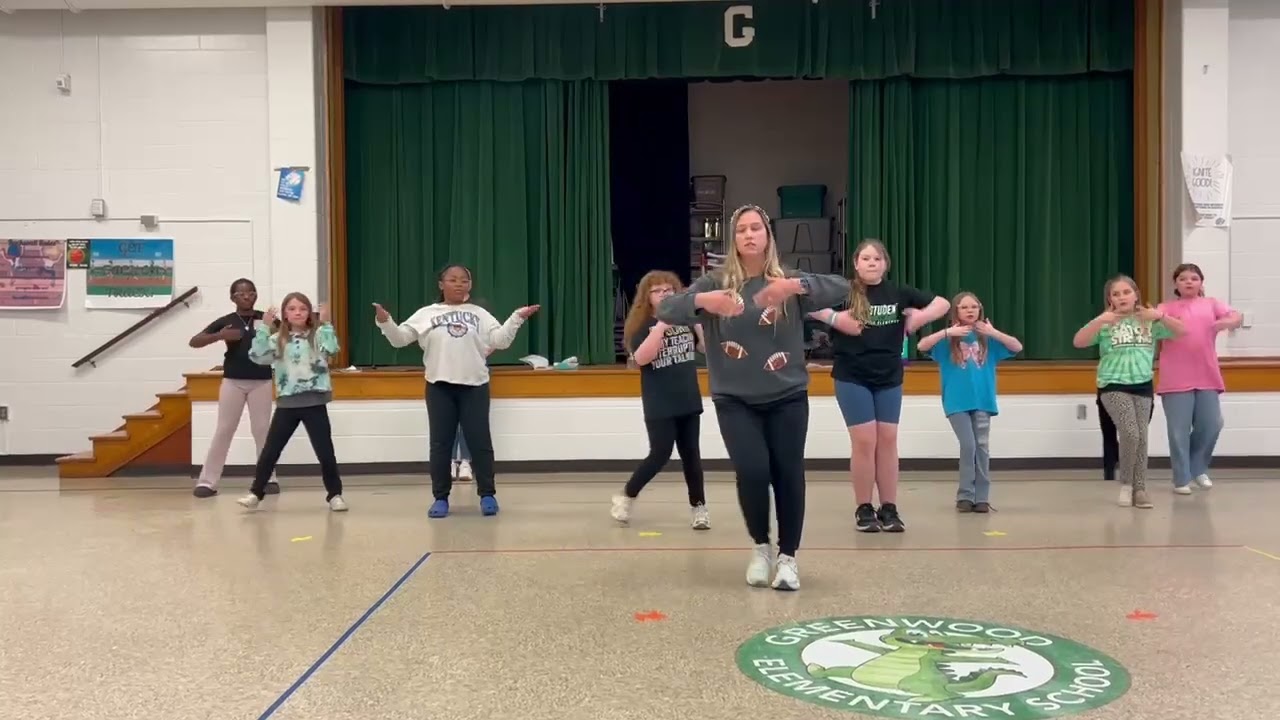 "I Like to Dance with the Water" Abby, Georgia, dance team