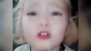 طفلة تركية تبكي لعدم سماعها الاذان