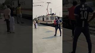Download Lagu BLW wap-7 || high pantograph|| Indian railways 🇮🇳|| #shorts MP3