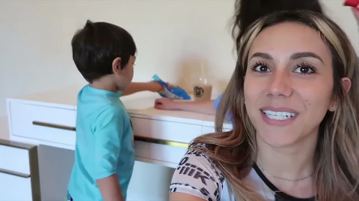 Familia Diamond! LAST TO STOP EATING SPICY CHIPS WINS MYSTERY PRIZE   Kids Went Crazy   pt 8   Famil