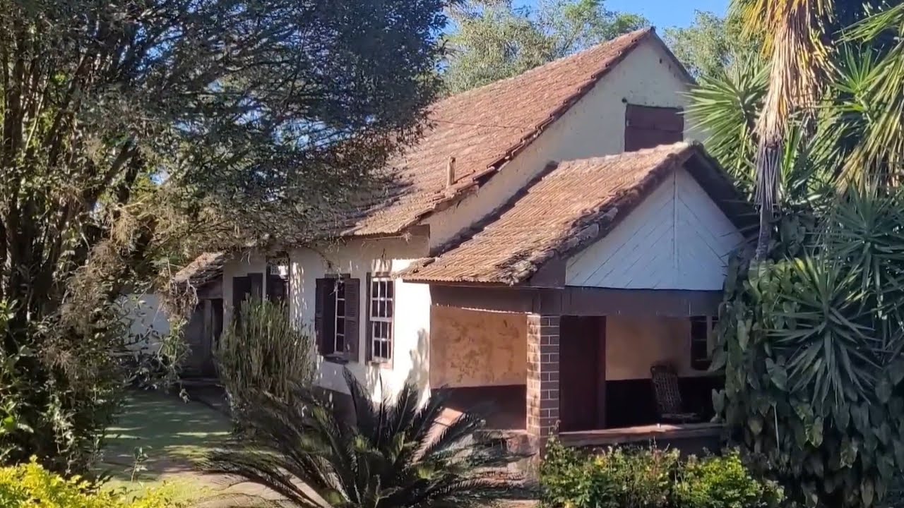 CASA MOBILHADA DE UMA HERANÇA ANTIGA COISAS LINDAS DE VER 