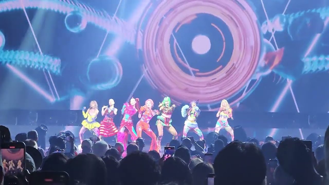 XG The First Howl World Tour - PUPPET SHOW @ LA Peacock Theater [10-6-24]