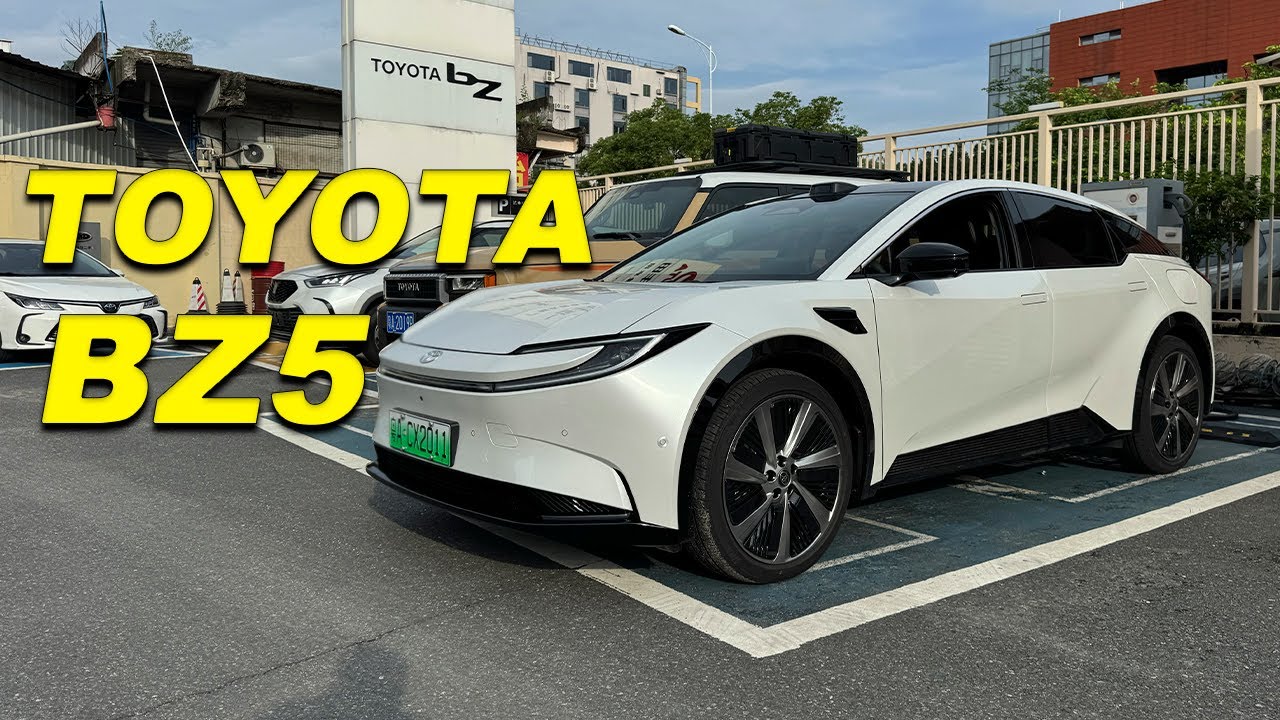 TOYOTA BZ5. Чи вдалась робота над помилками?