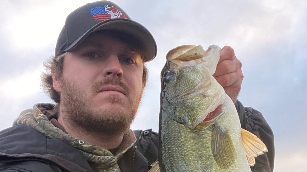 bass fishing lake fork for pre spawners day 1