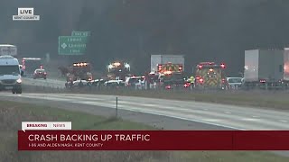 Crash backing up traffic on I-96